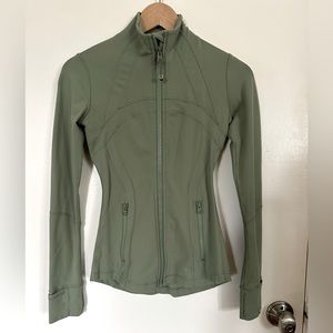 Define Lululemon Jacket